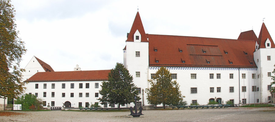Neues Schloss © Bayerisches Armeemuseum